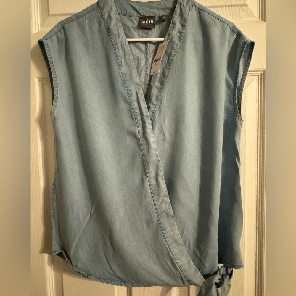 New York Company Soho chambray top size Small